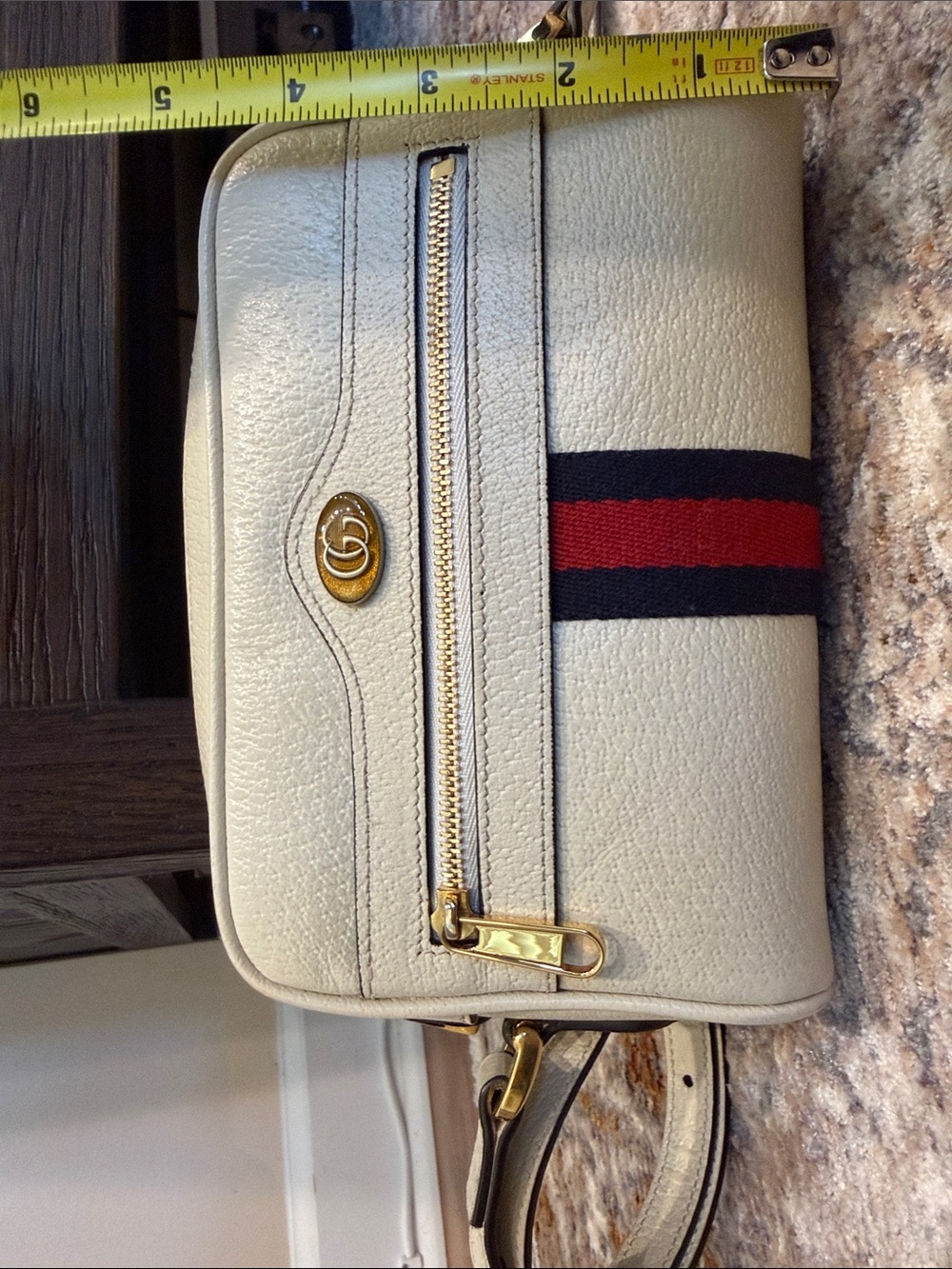 Gucci Cream Pebbled Leather Crossbody with Red and Navy Web - Picture 5 of 13